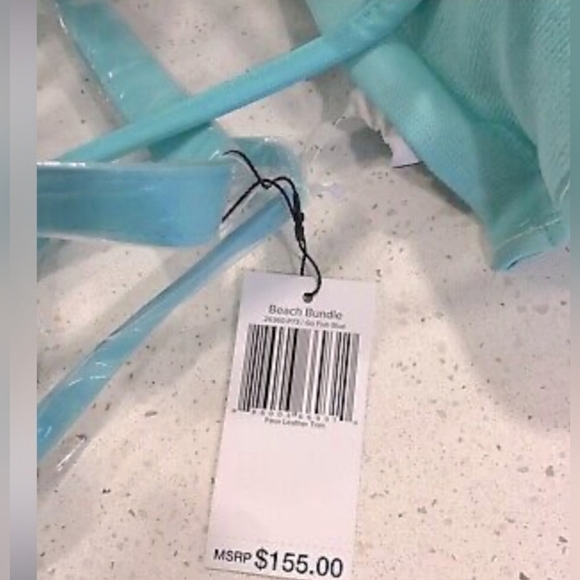 Vera Bradley Summr By The Pool set Tote - Picture 5 of 6